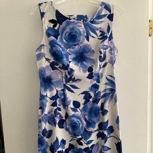 Connected Apparel Size 10 Blue Floral Sleeveless Dress